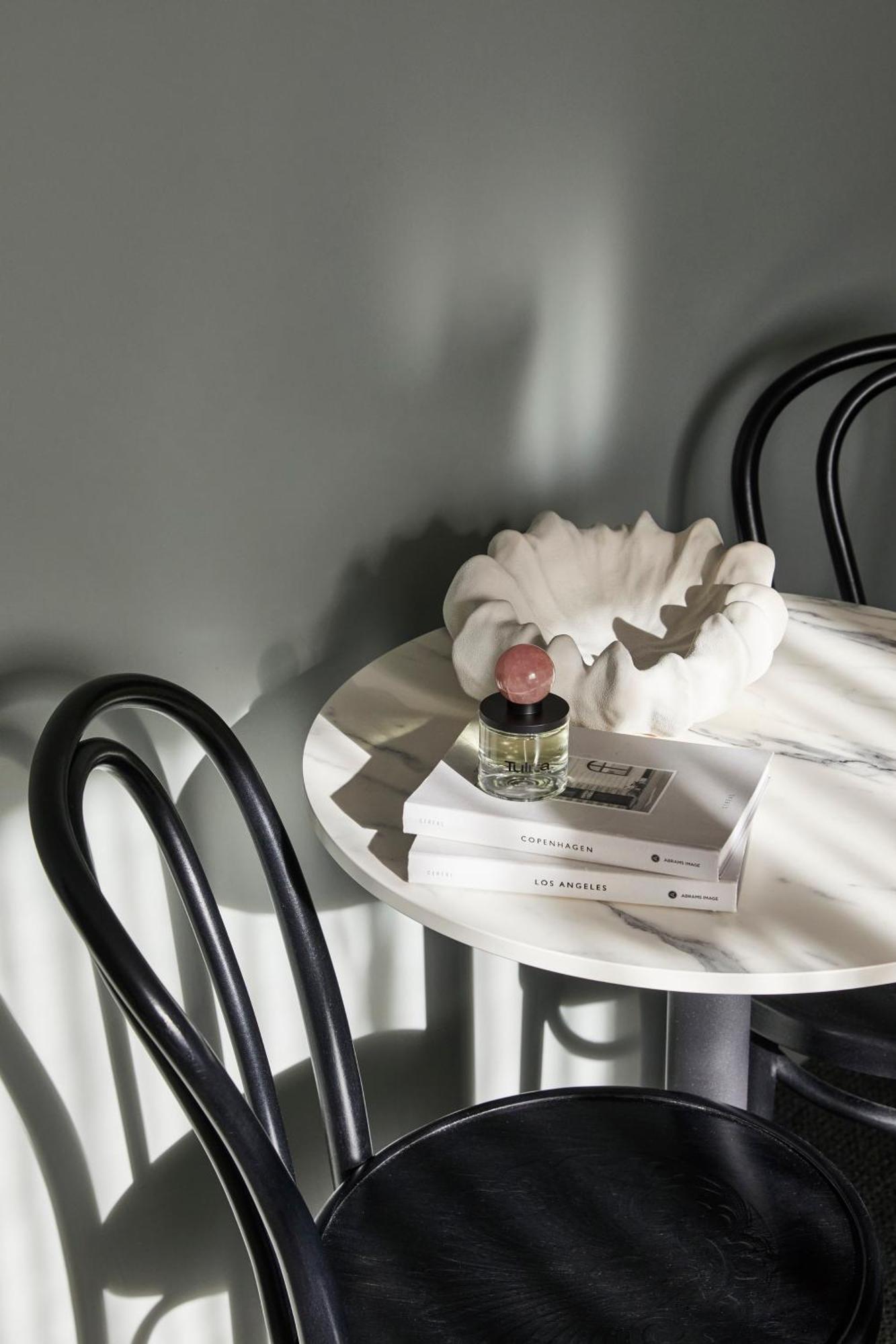 מודגי The Clairfield Hotel מראה חיצוני תמונה